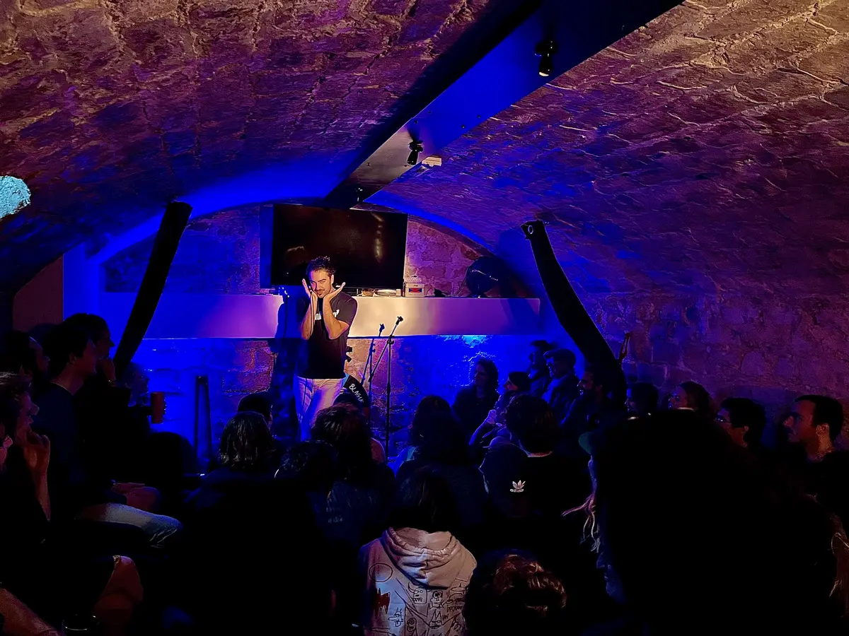adn-service-basement-standup-09